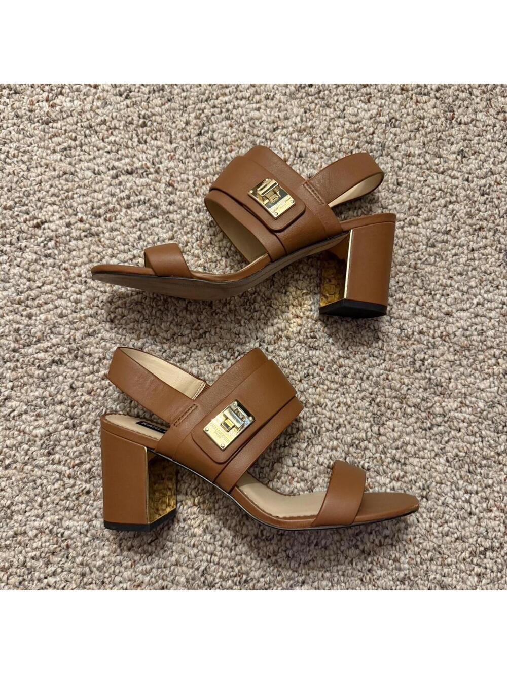 Karl Lagerfeld Paris Jaylynn ankle strap Tan leather block heel sandals